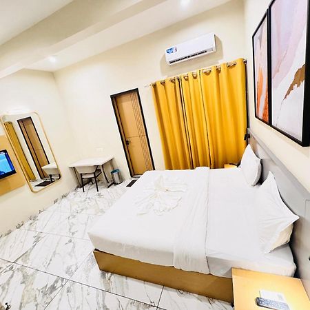 Ixoras Hotel Lemba Kinshasa Bagian luar foto