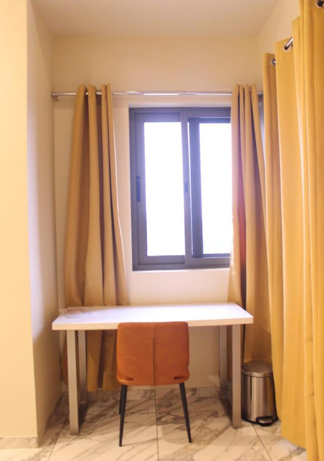 Ixoras Hotel Lemba Kinshasa Bagian luar foto