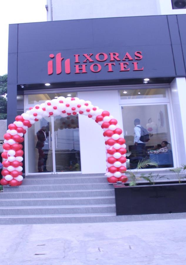 Ixoras Hotel Lemba Kinshasa Bagian luar foto