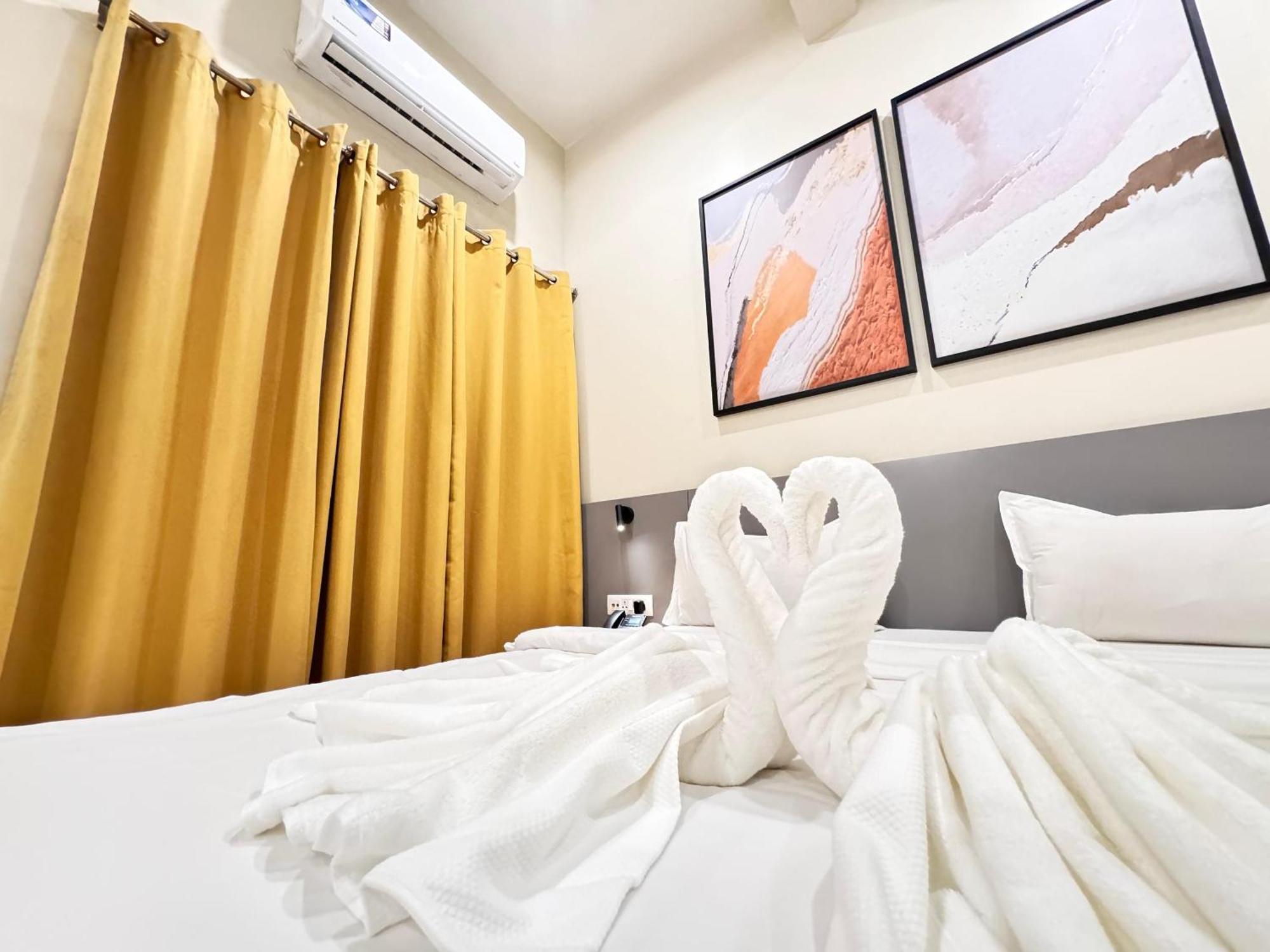 Ixoras Hotel Lemba Kinshasa Bagian luar foto
