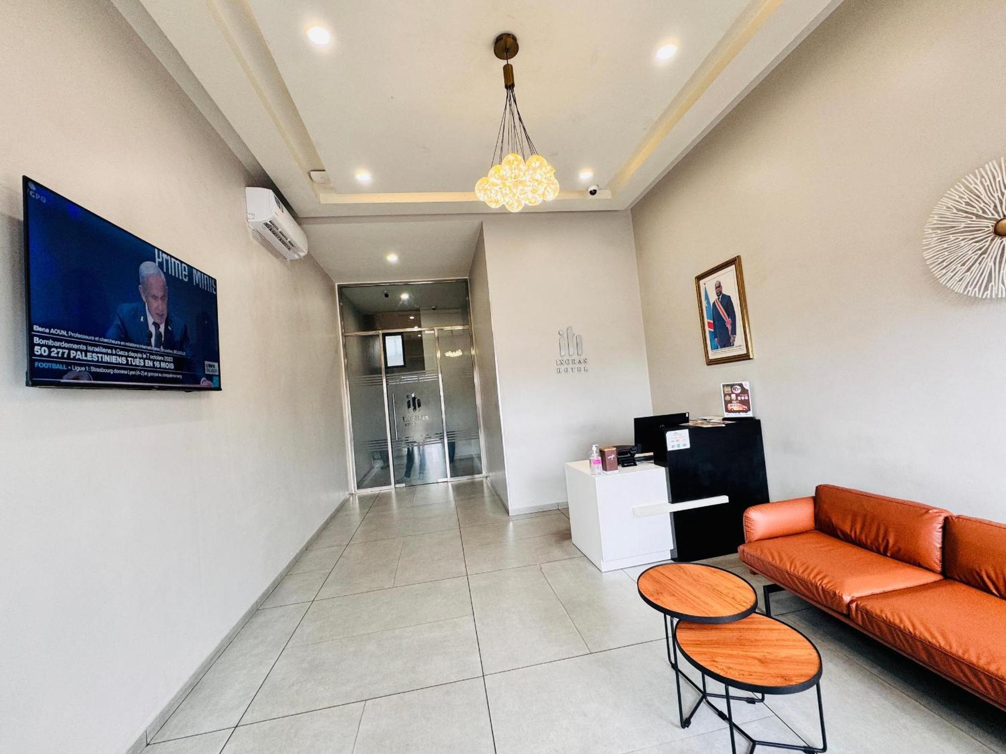 Ixoras Hotel Lemba Kinshasa Bagian luar foto