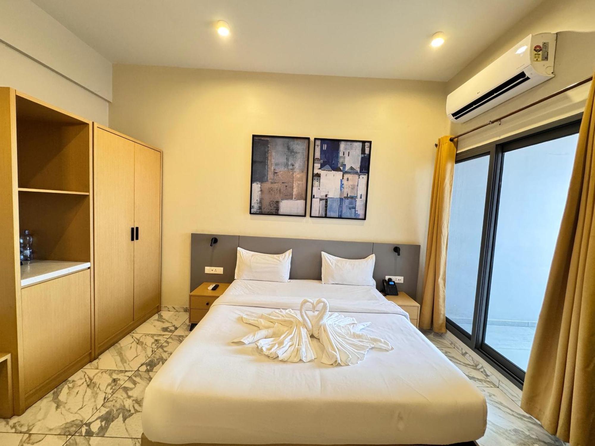 Ixoras Hotel Lemba Kinshasa Bagian luar foto